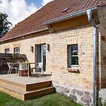 아파트 Hufe 9 Gute Stube - Digital Detox Und Entschleunigen Oder Aktiv-urlaub In Der - Bauernhof Charme Trifft Modernes Design 부스트로우