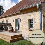 Hufe 9 Gute Stube - Digital Detox Und Entschleunigen Oder Aktiv-urlaub In Der - Bauernhof Charme Trifft Modernes Design *