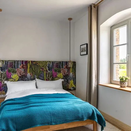 Hufe 9 Gute Stube - Digital Detox Und Entschleunigen Oder Aktiv-urlaub In Der - Bauernhof Charme Trifft Modernes Design *