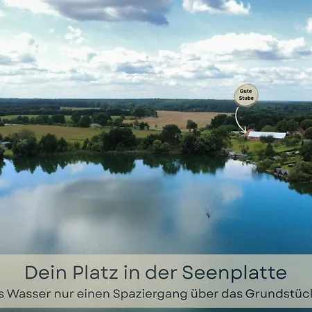 Apartman Hufe 9 Gute Stube - Digital Detox Und Entschleunigen Oder Aktiv-urlaub In Der - Bauernhof Charme Trifft Modernes Design Wustrow