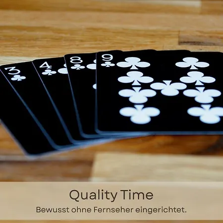 Hufe 9 Gute Stube - Digital Detox Und Entschleunigen Oder Aktiv-urlaub In Der - Bauernhof Charme Trifft Modernes Design Apartman