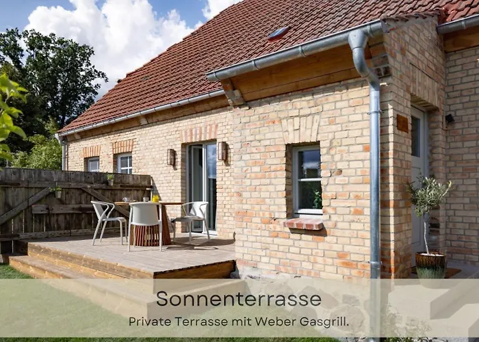 アパート Hufe 9 Gute Stube - Digital Detox Und Entschleunigen Oder Aktiv-urlaub In Der - Bauernhof Charme Trifft Modernes Design Wustrow